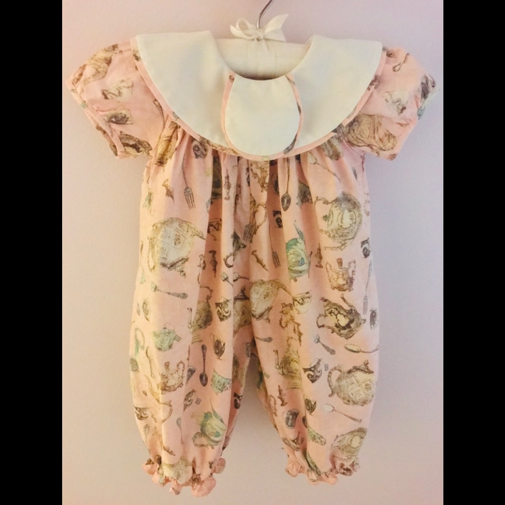 Le’ Za  Me Bubble Romper (12M). Tea party style.